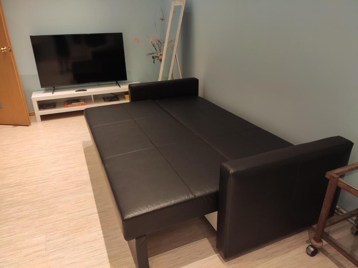 Spacious & Cozy Apartment With Forest View Zapyskis Esterno foto